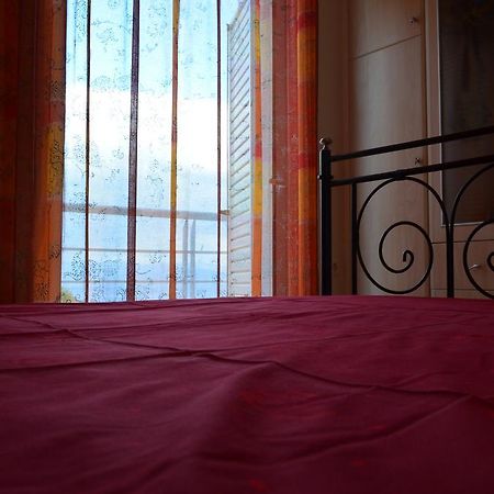 Giorgis Home Seafront Schinias Bagian luar foto